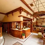 Elvetia Hotel