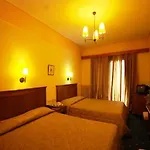 Hotel Elvetia Karpenísion
