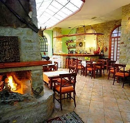 ελβετία Καρπενήσι
