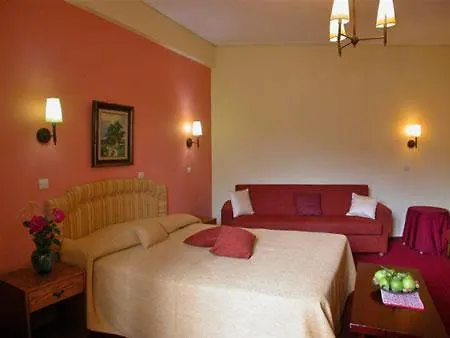 Elvetia 3* Karpenísion