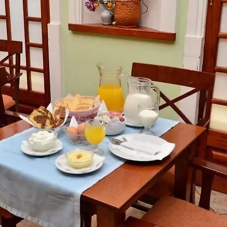 艾尔维提亚酒店 酒店 卡尔派尼西翁